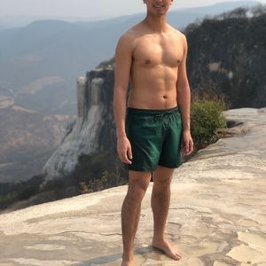 Meet your Posher, Alex